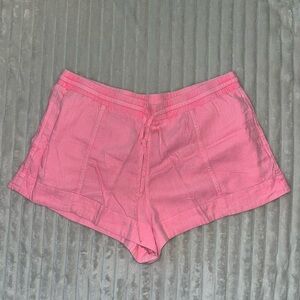 Women's Universal Thread Vibrant Pink Shorts • XL